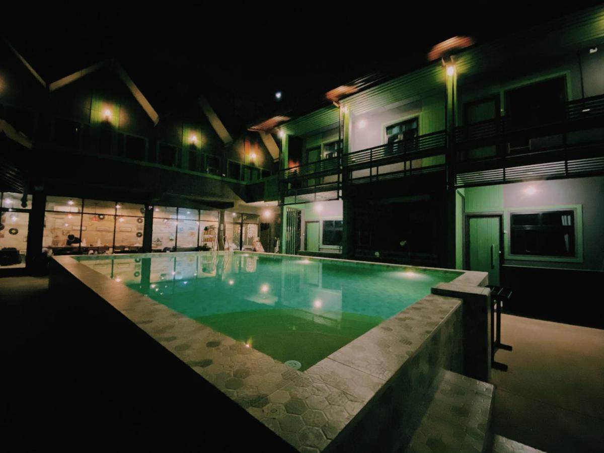 Chiangmai Moli Inn (Adults Only) Чиангмай Экстерьер фото